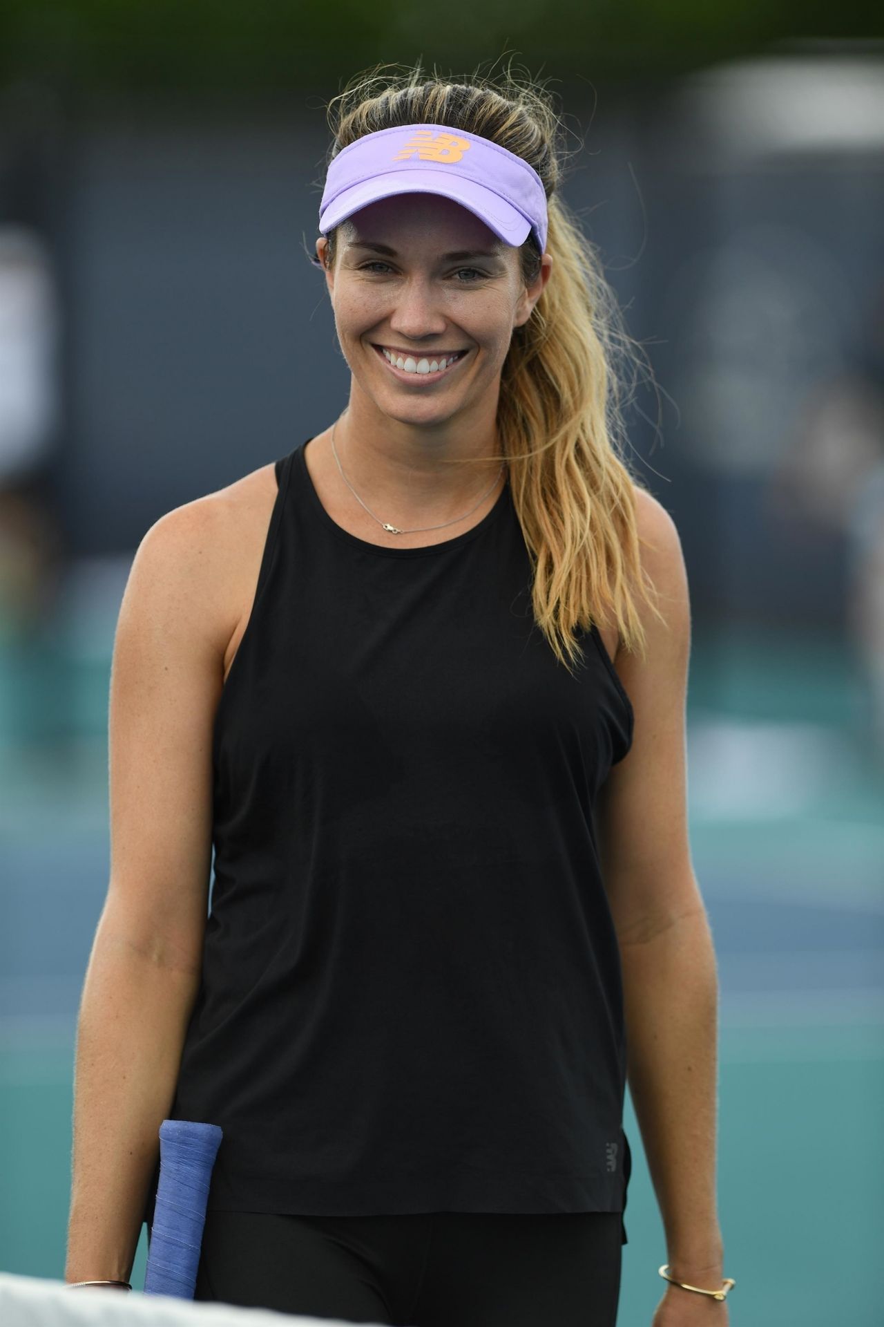 Danielle Collins - Practises During the Miami Open Tennis Tournament 03 ...