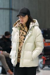 Gal Gadot in Travel Outfit 03/04/2019