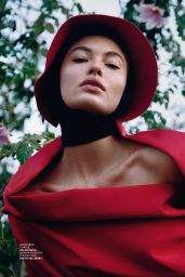 Grace Elizabeth - Vogue Magazine Russia April 2019