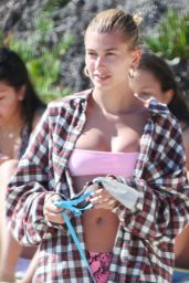 Hailey Rhode Bieber in a Pink Bikini 03/17/2019