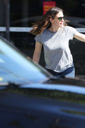 Jennifer Garner Street Style 03/18/2019