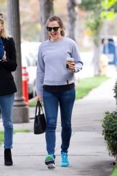 Jennifer Garner With Her Friend Out in Brentwood 03/20/2019