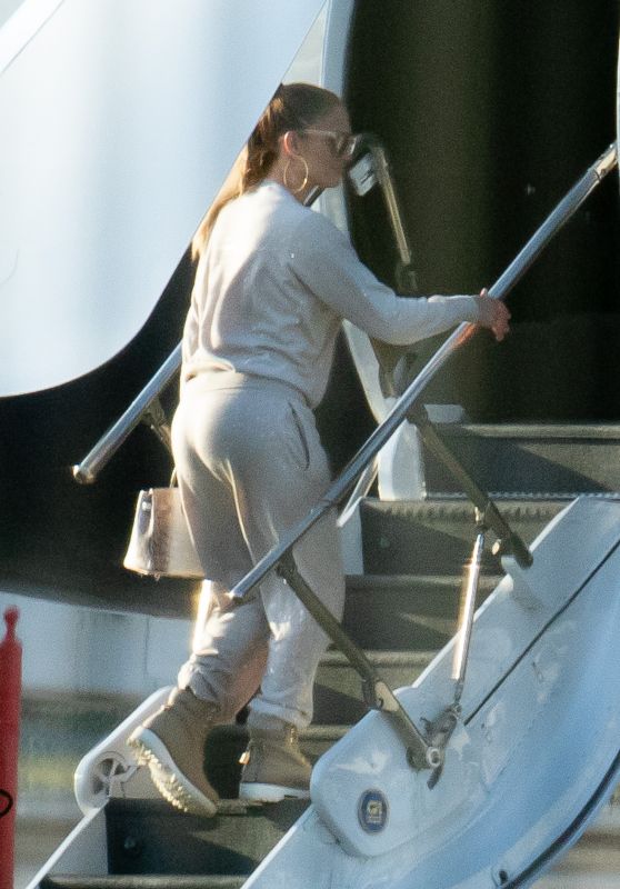 Jennifer Lopez – Boarding a Private Jet in Miami 03/15/2019