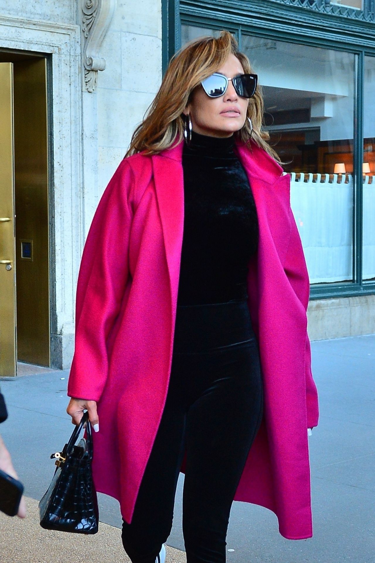 Jennifer Lopez In A Pink Coat And Leggings Out In Nyc 03 24 2019 • Celebmafia