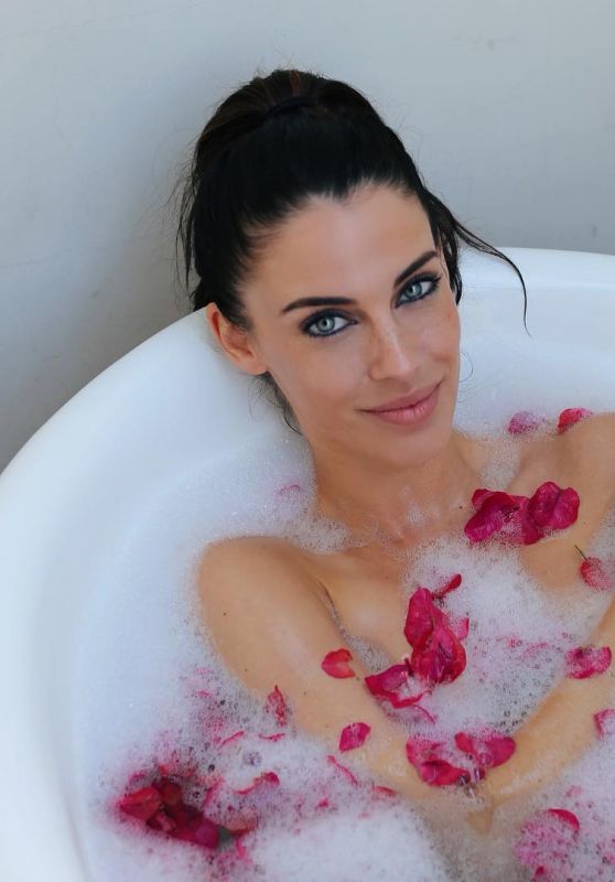 Jessica Lowndes - Personal Pics 03/22/2019