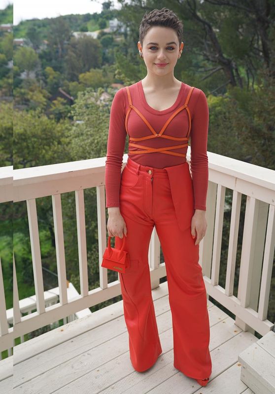 Joey King - Personal Pics and Video 03/26/2019