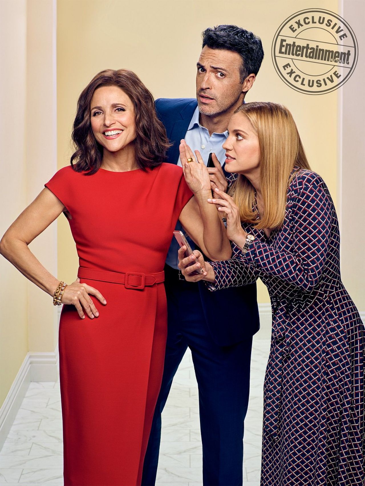 Julia Louis-Dreyfus - Entertainment Weekly Magazine March 2019 Issue