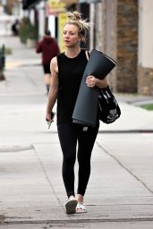 Kaley Cuoco in Workout Gear 03/11/2019