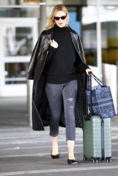 Karlie Kloss in Travel Outfit 03/06/2019