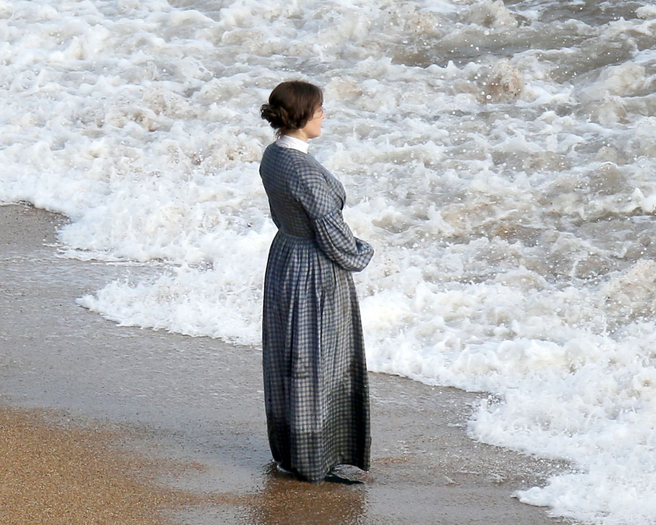 Кейт уинслет на пляже