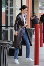 Kendall Jenner Street Style 03/19/2019