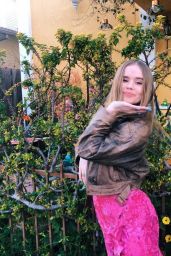 Lexee Smith - Personal Pics and Video 03/22/2019