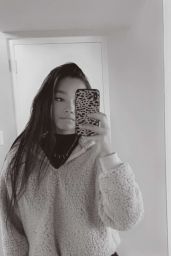 Lily Chee - Personal Pics 03/11/2019