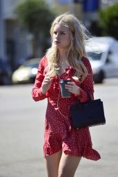Lottie Moss - Out in West Hollywood 03/12/2019
