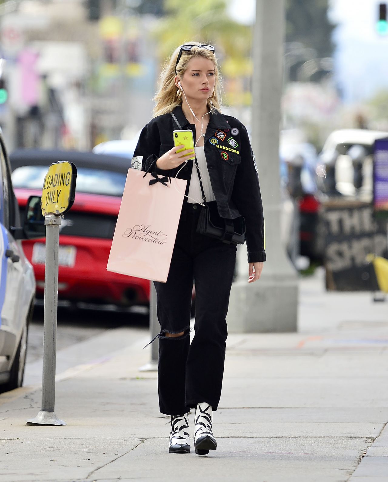 Lottie Moss - Shopping at Agent Provocateur in LA 03/20/2019 • CelebMafia