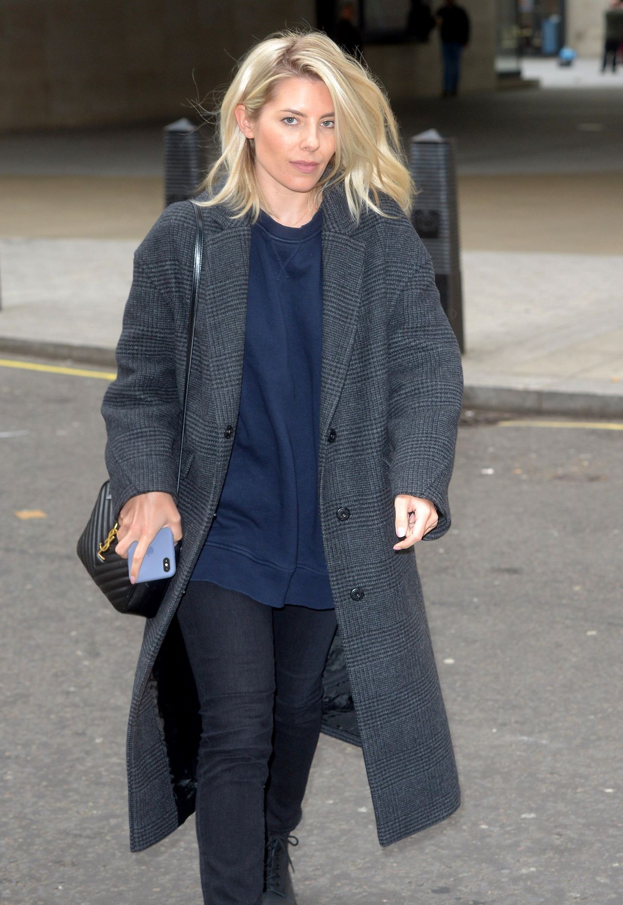 Mollie King - Radio One Studios in London 03/02/2019 • CelebMafia