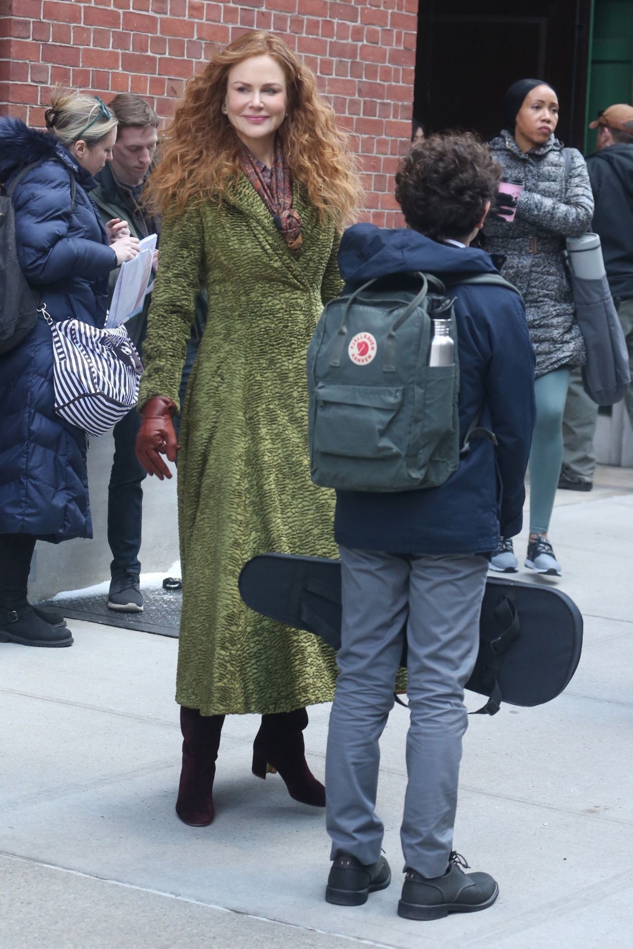 Nicole Kidman - Filming For "The Undoing" in NYC 03/18/2019 • CelebMafia