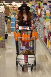 Phoebe Price Shopping in Los Angeles 03/20/2019