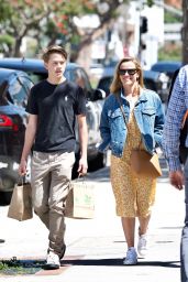 Reese Witherspoon Spring Street Style 03/28/2019