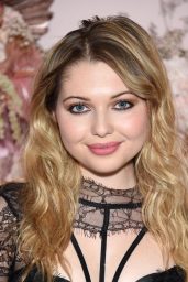 Sammi Hanratty - Levi's Brand Presents Neon Carnival in Thermal 04/13/2019