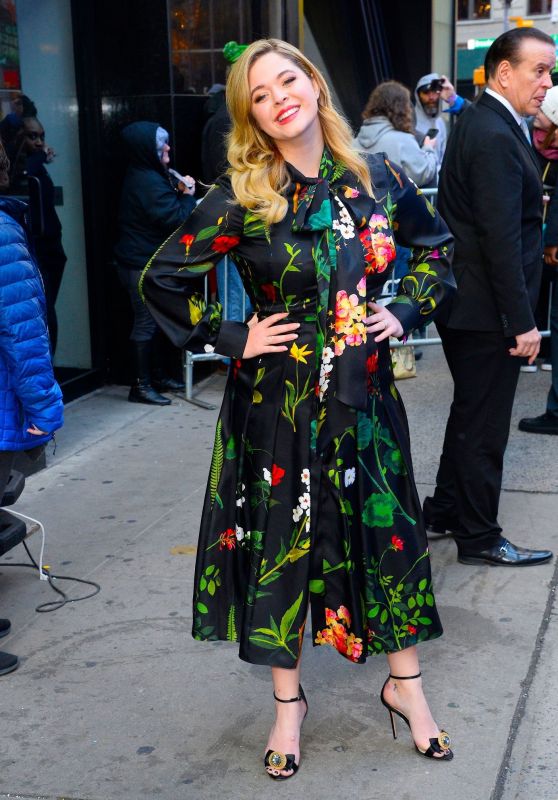 Sasha Pieterse - Outside GMA in NYC 03/20/2019