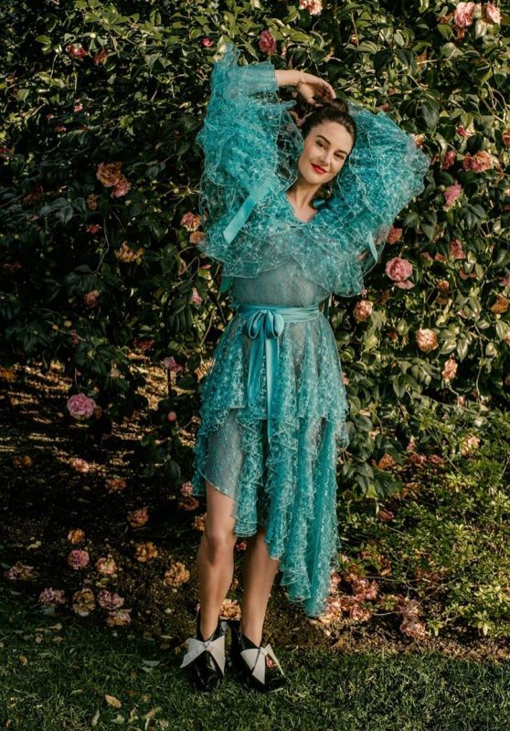Shailene Woodley - Photoshoot for InStyle Magazine April 2019