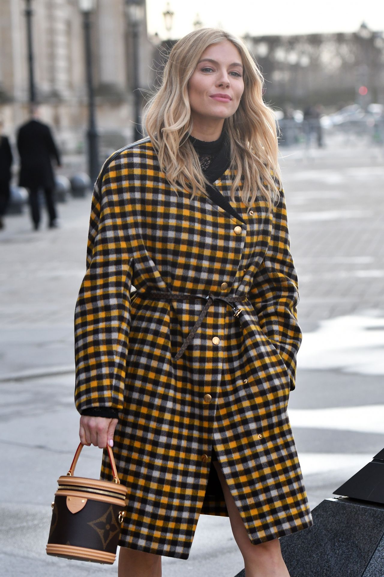 Sienna Miller Louis Vuitton Fall Fashion Show March 05, 2019