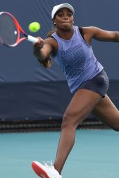 Sloane Stephens - Practises During the Miami Open Tennis Tournament 03/20/2019