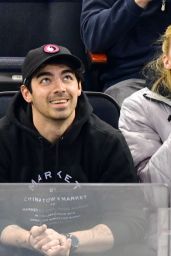 Sophie Turner and Joe Jonas – Detroit Red Wings vs New York Rangers in NY 03/19/2019