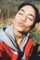 Vanessa Hudgens - Personal Pics 03/30/2019