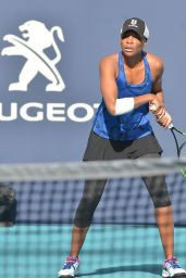 Venus Williams – Practises During the Miami Open Tennis Tournament 03/21/2019