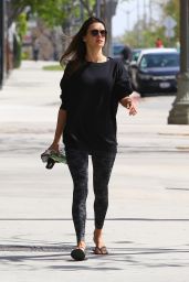 Alessandra Ambrosio in Gym Ready Outfit 04/07/2019