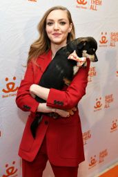 Amanda Seyfried - Best Friends Benefit to Save Them All in NYC 04/02/2019