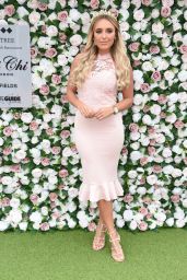 Amber Turner – Aintree Ladies Day at Aintree Racecourse in Liverpool 04/05/2019