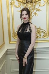 Anne Hathaway - "The Hustle" Press Conference in NY