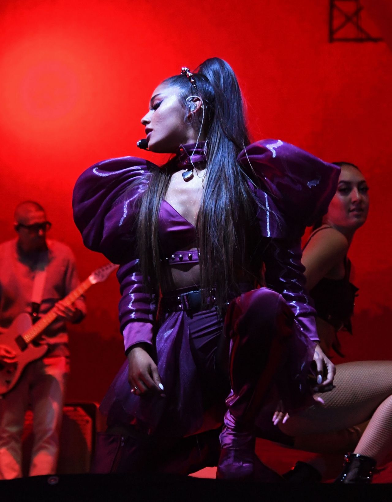 Ariana Grande - Performing at Coachella 04/21/2019 • CelebMafia