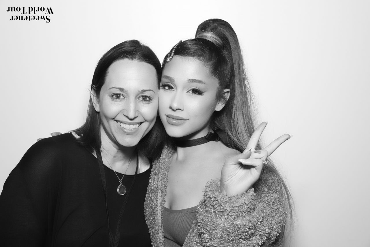 Ariana Grande - Sweetener World Tour Meet & Greet in Toronto 04/03/2019 ...