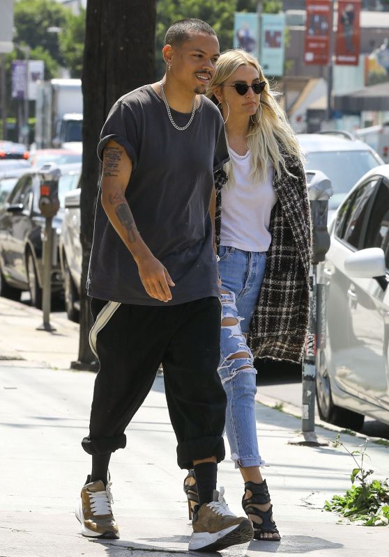 Ashlee Simpson and Evan Ross - Out in LA 04/02/2019