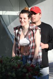 Bella Thorne - Out for Lunch With Friends in LA 03/30/2019