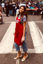 Blanca Blanco - Feed the Homeless in Downtown LA 04/19/2019