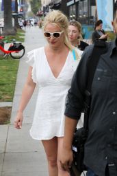 Britney Spears - Out in Santa Monica 04/24/2019