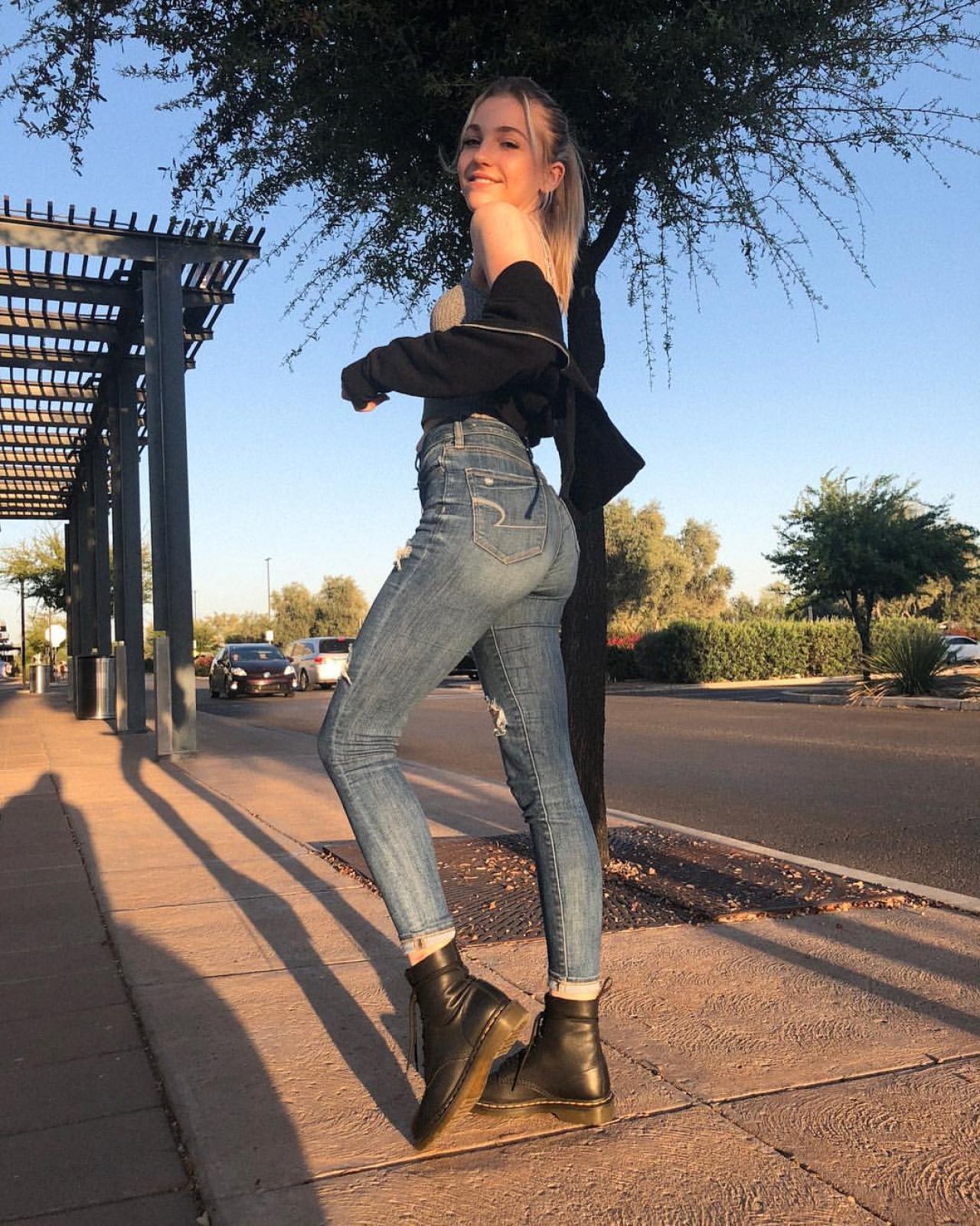 Brynn Rumfallo - Personal Pics 04/02/2019 • CelebMafia