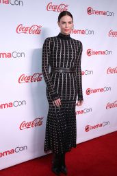 Charlize Theron – 2019 CinemaCon Big Screen Achievement Awards in Las Vegas