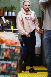 Chloe Grace Moretz - Late Night Grocery Run in LA 04/01/2019