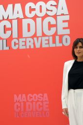 Claudia Pandolfi – “Ma Cosa Ci Dice Il Cervello” Photocall in Rome