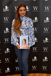 Dani Dyer - "What Would Dani Do" Book Signing 04/08/2019