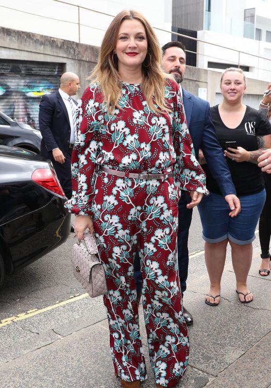 Drew Barrymore - Arriving at Her Flower Beauty Event in Sydney