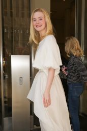 Elle Fanning Cute Style - New York City 04/04/2019