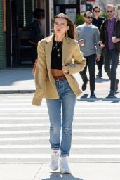 Emily Ratajkowski Street Style - Out in NYC 04/03/2019