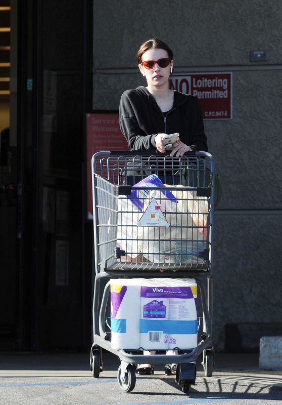 Emma Roberts - Grocery Shopping at Gelsons in Los Angeles 04/24/2019